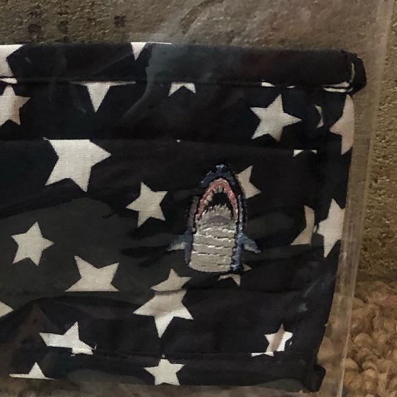 🆕 Coach Sharky 🦈 Face Mask with Star Print - Picture 3 of 11